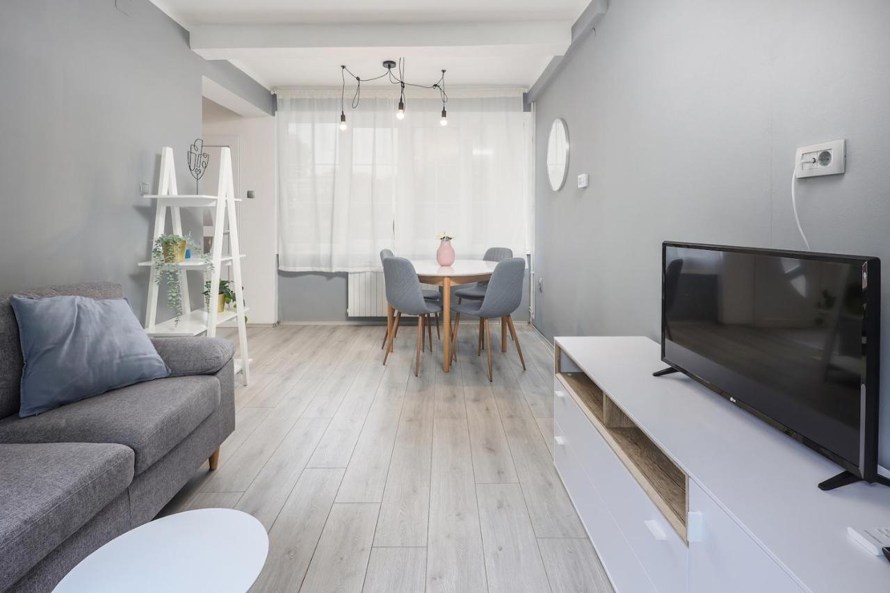 Apartman Lucia Rijeka Eksteriør billede