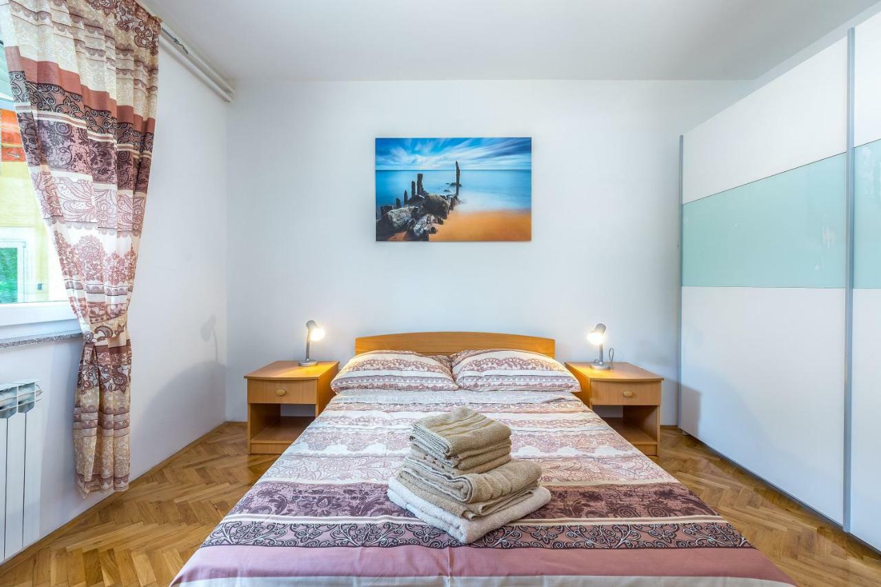 Apartman Lucia Rijeka Eksteriør billede