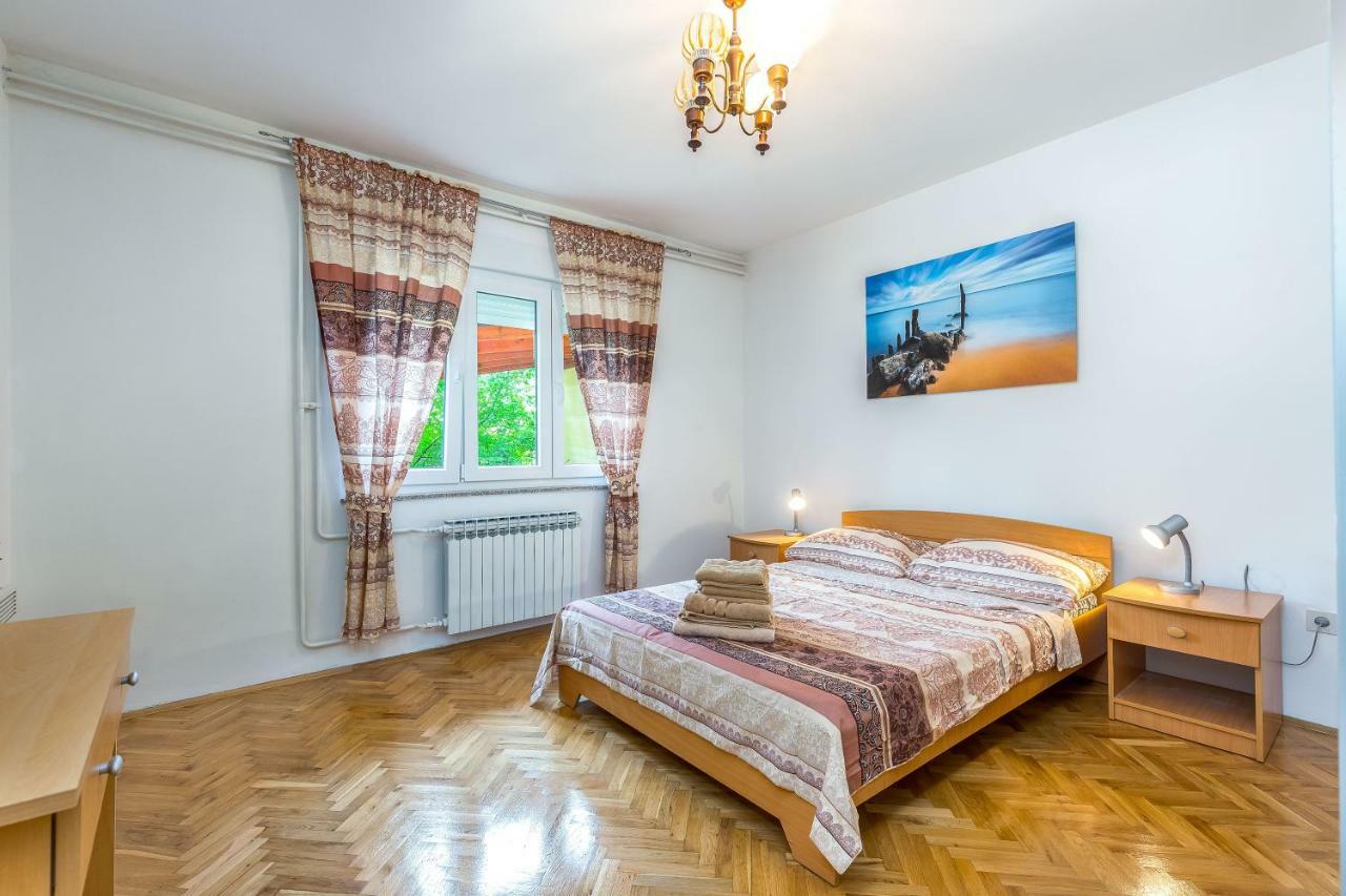 Apartman Lucia Rijeka Eksteriør billede